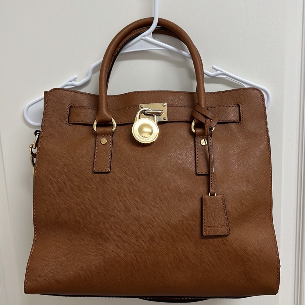 Michael Kors Hamilton Large Saffiano Leather Tote Bag | Camel